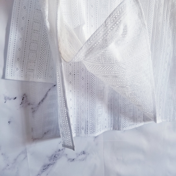 LINE & DOT Eyelet Lace Up Tunic /Swim Cover Up - Picture 7 of 8